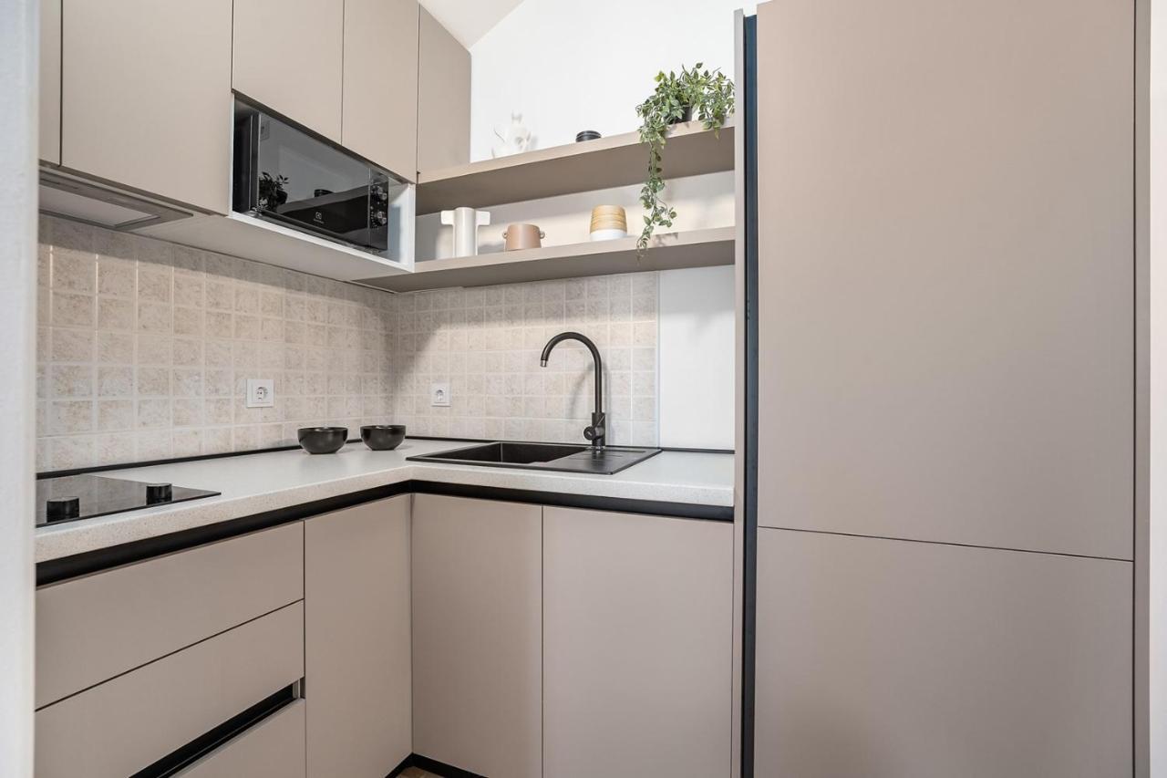 Villa Lux Проманья Экстерьер фото